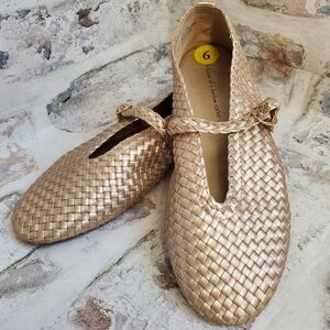 House of Harlow 1960 Women Bistro Ballet Flats Mary Jane Shoes Gold Size 9